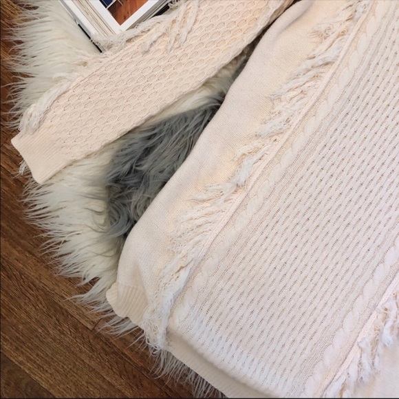 Tularosa Fringe Oversized Fringe Sweater Small - Picture 4 of 8